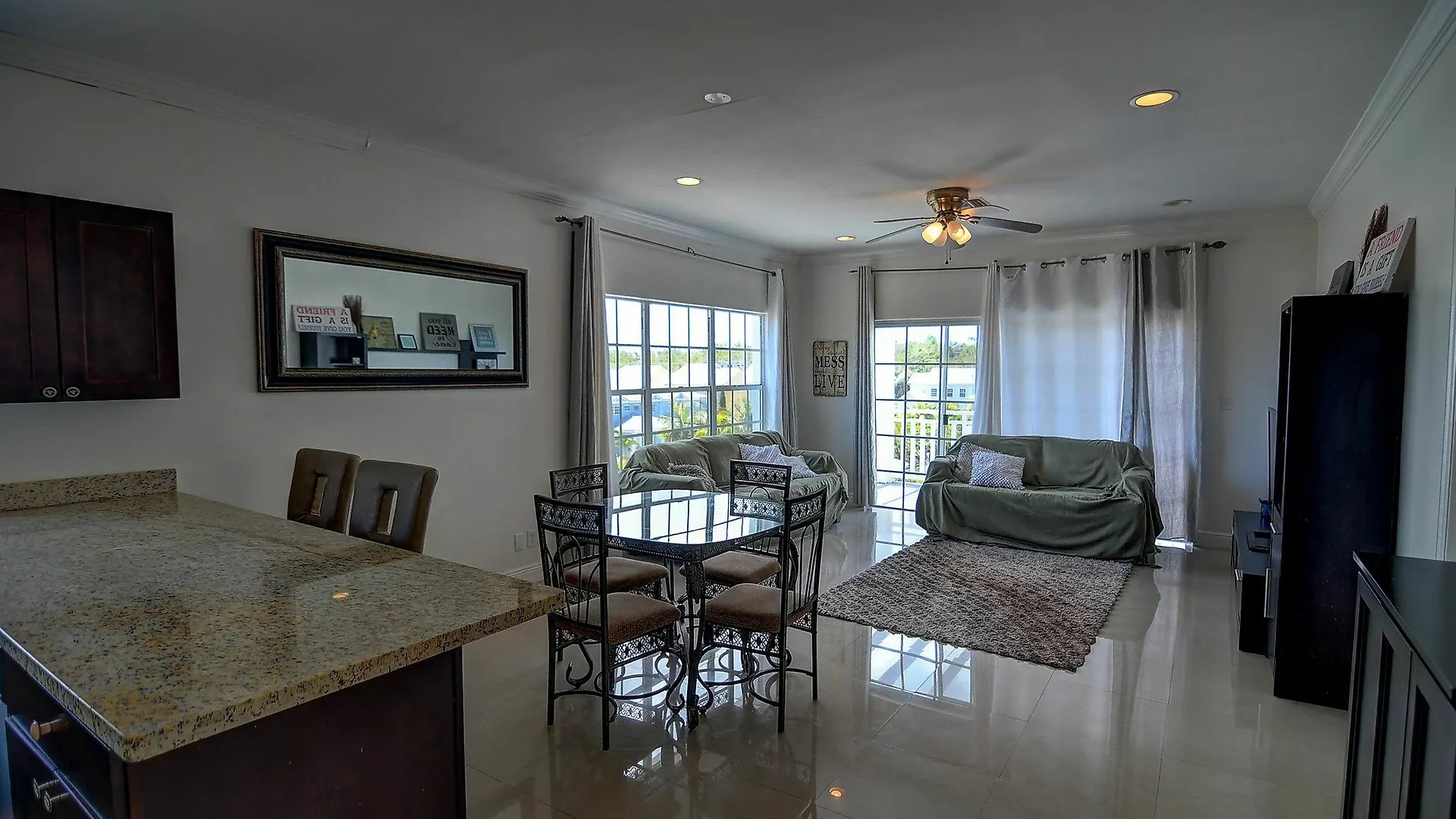 Star Self-Serviced Apartment Rentals ناسو 0*,  البهاما